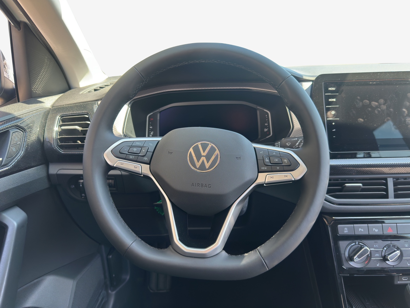 VW T-Cross 1.0 TSI EVO Life DSG-image-9