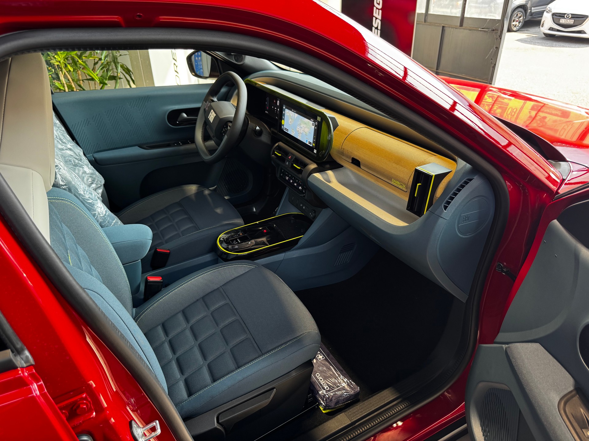 FIAT Grande Panda MHEV La Prima-image-8