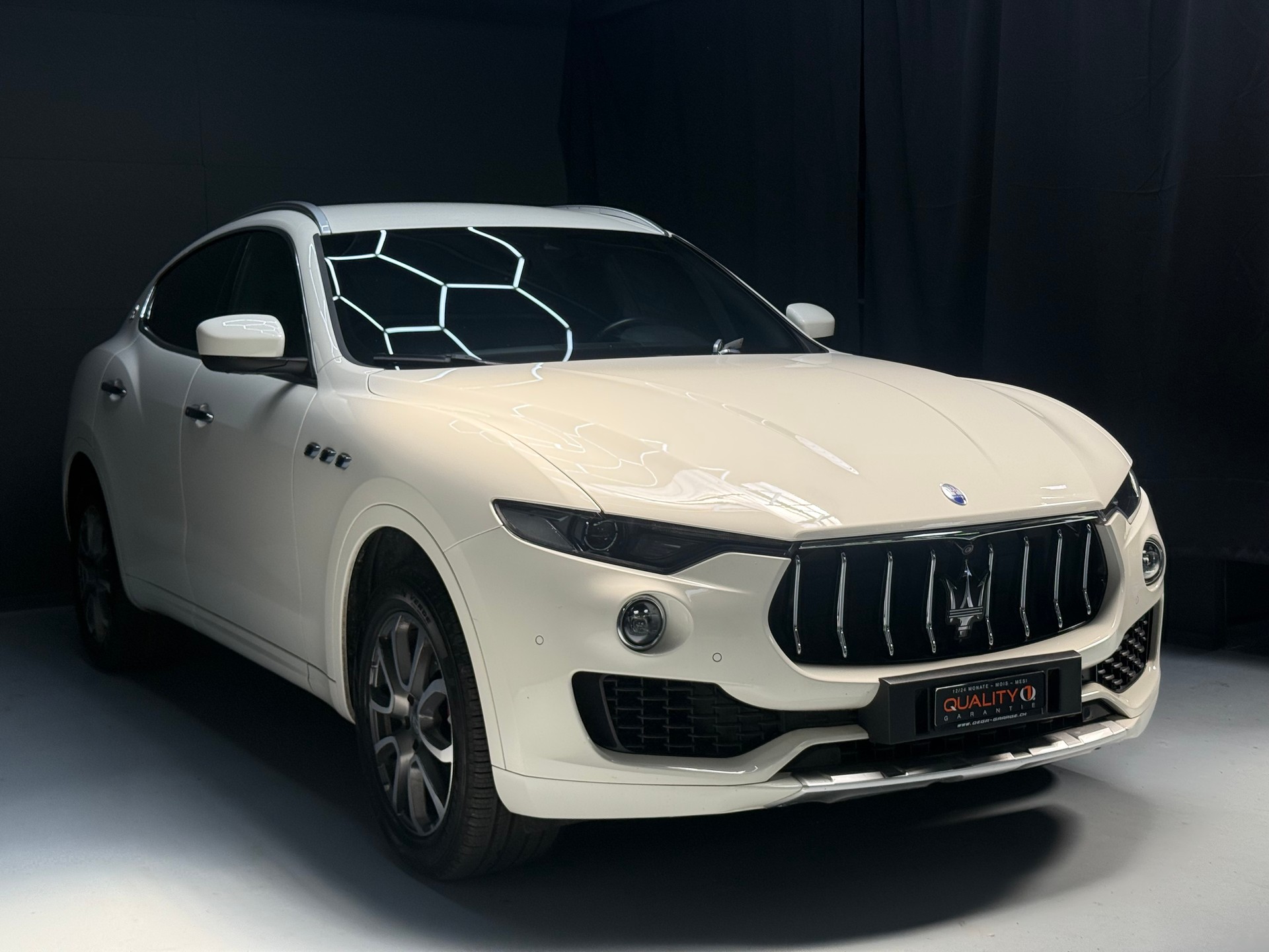 MASERATI Levante D 3.0 V6 Automatica-image-2
