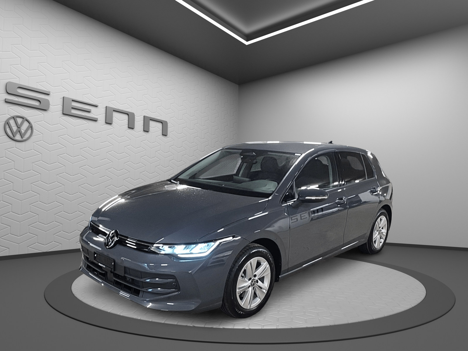 VW Golf 1.5 TSI Basis-image-0