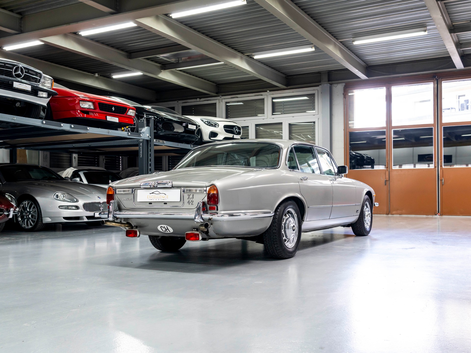 JAGUAR XJ 6 LONG WHEEL BASE-image-5