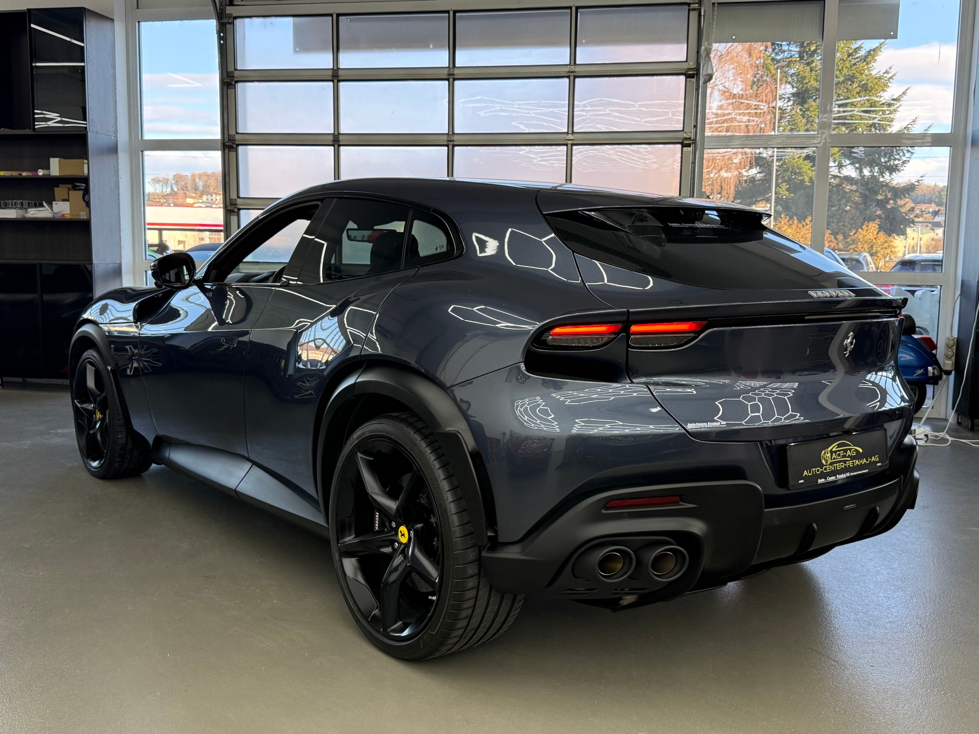 FERRARI Purosangue Atelier 6.5 V12-image-5