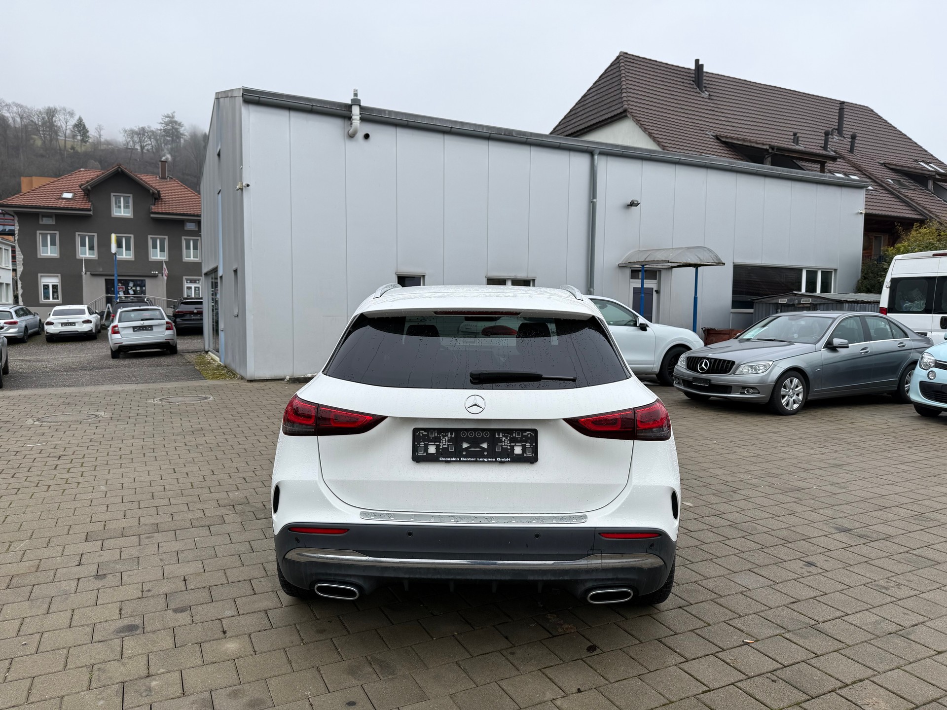 MERCEDES-BENZ GLA 220d 4Matic AMG Line 8G-DCT-image-6
