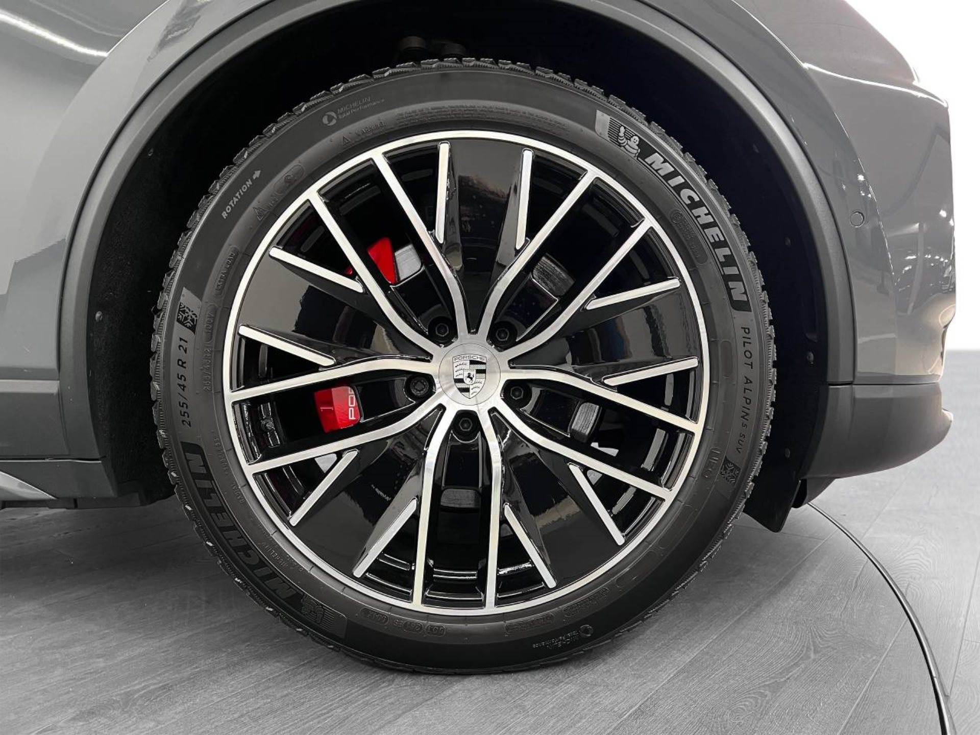 PORSCHE Macan 4S-image-10