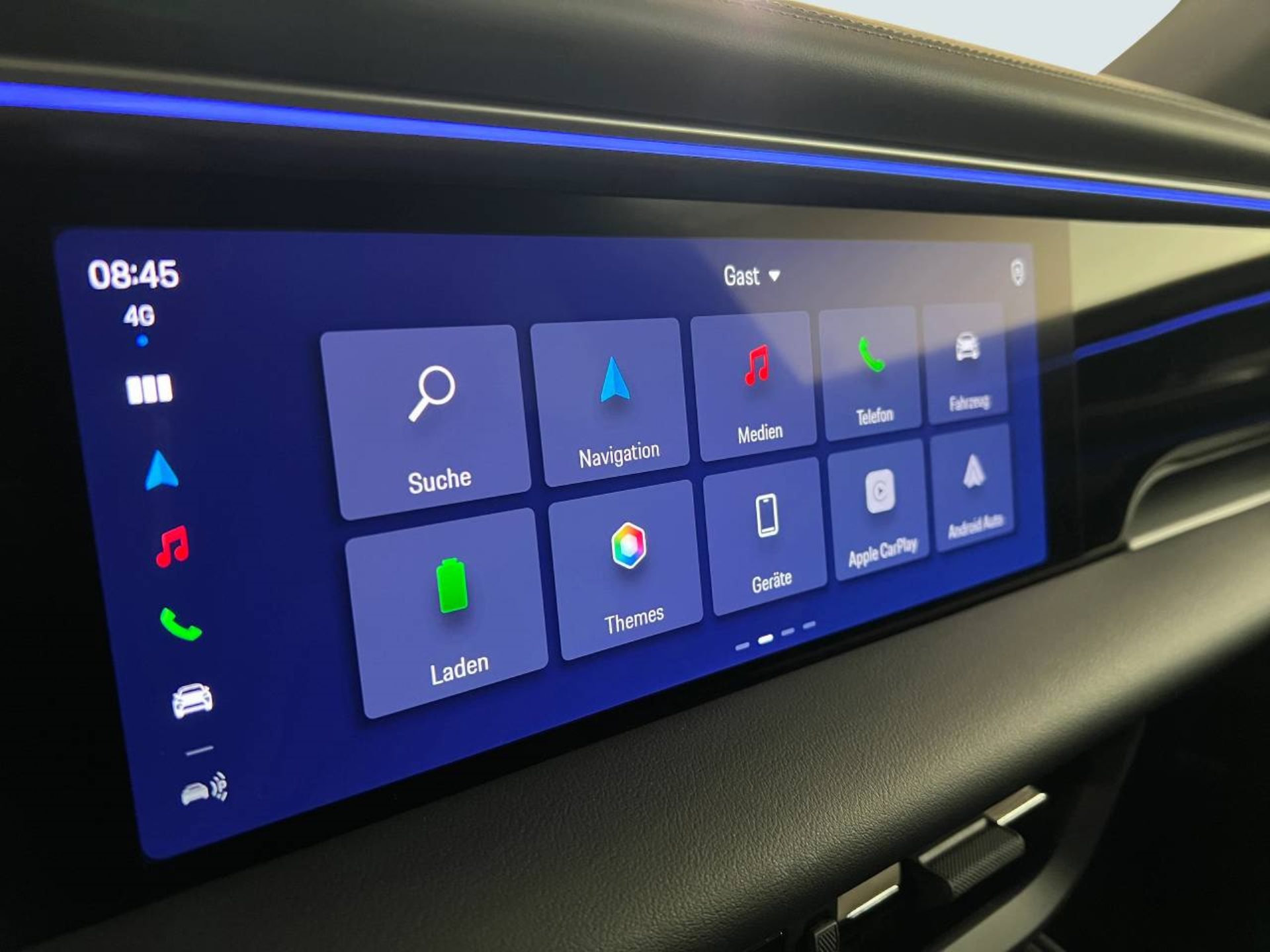 PORSCHE Macan 4S-image-27