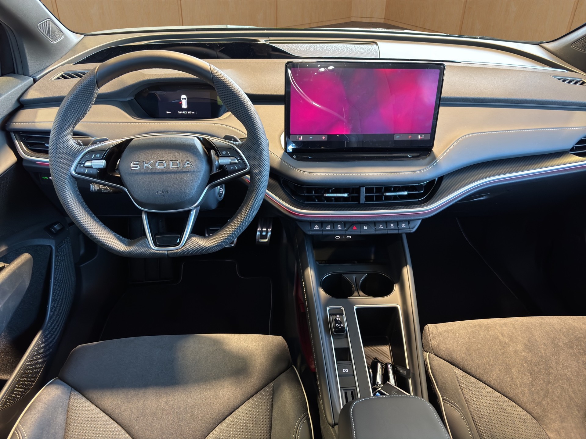 SKODA Enyaq 85x Sportline 4x4-image-7