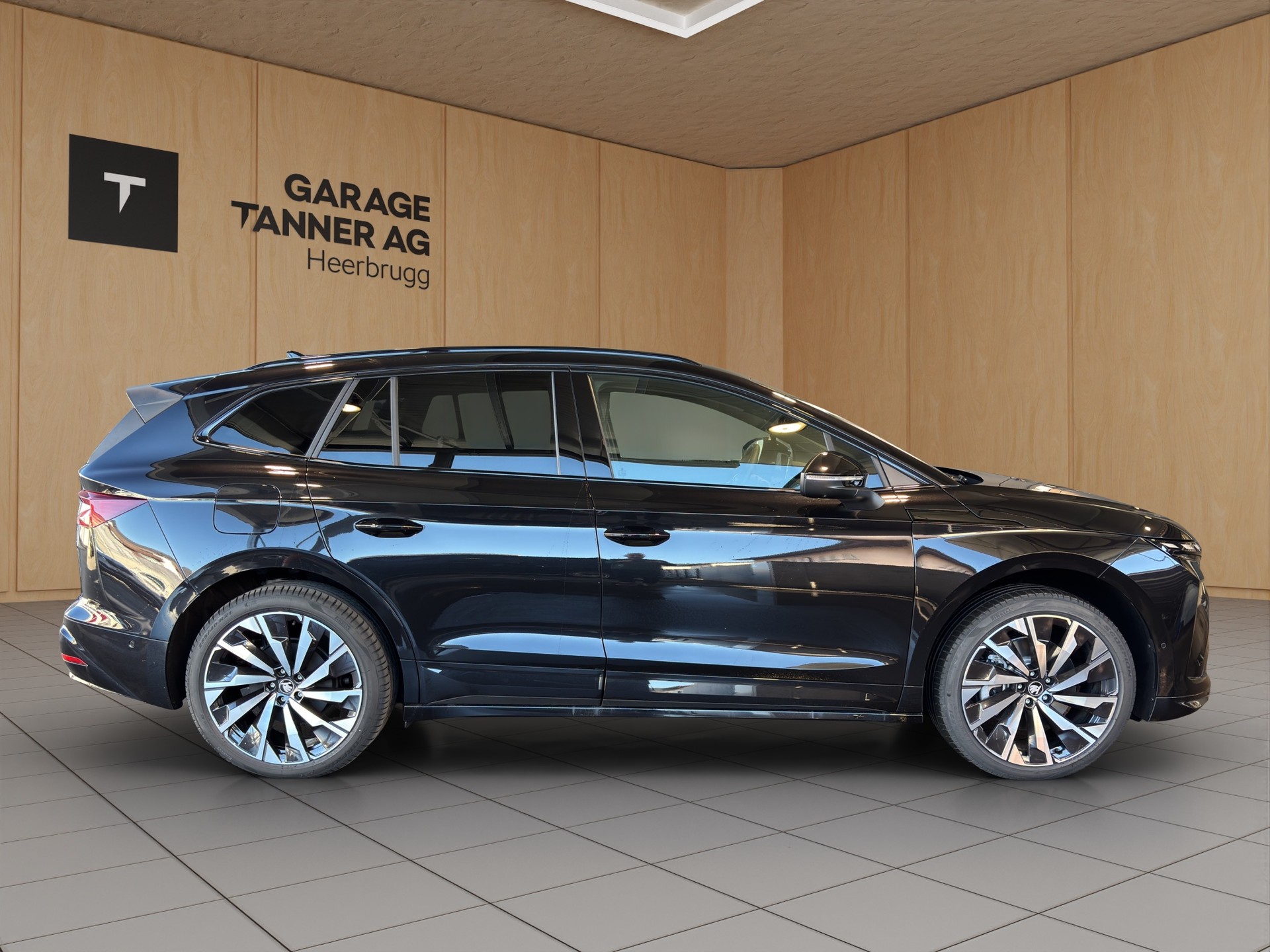 SKODA Enyaq 85x Sportline 4x4-image-3