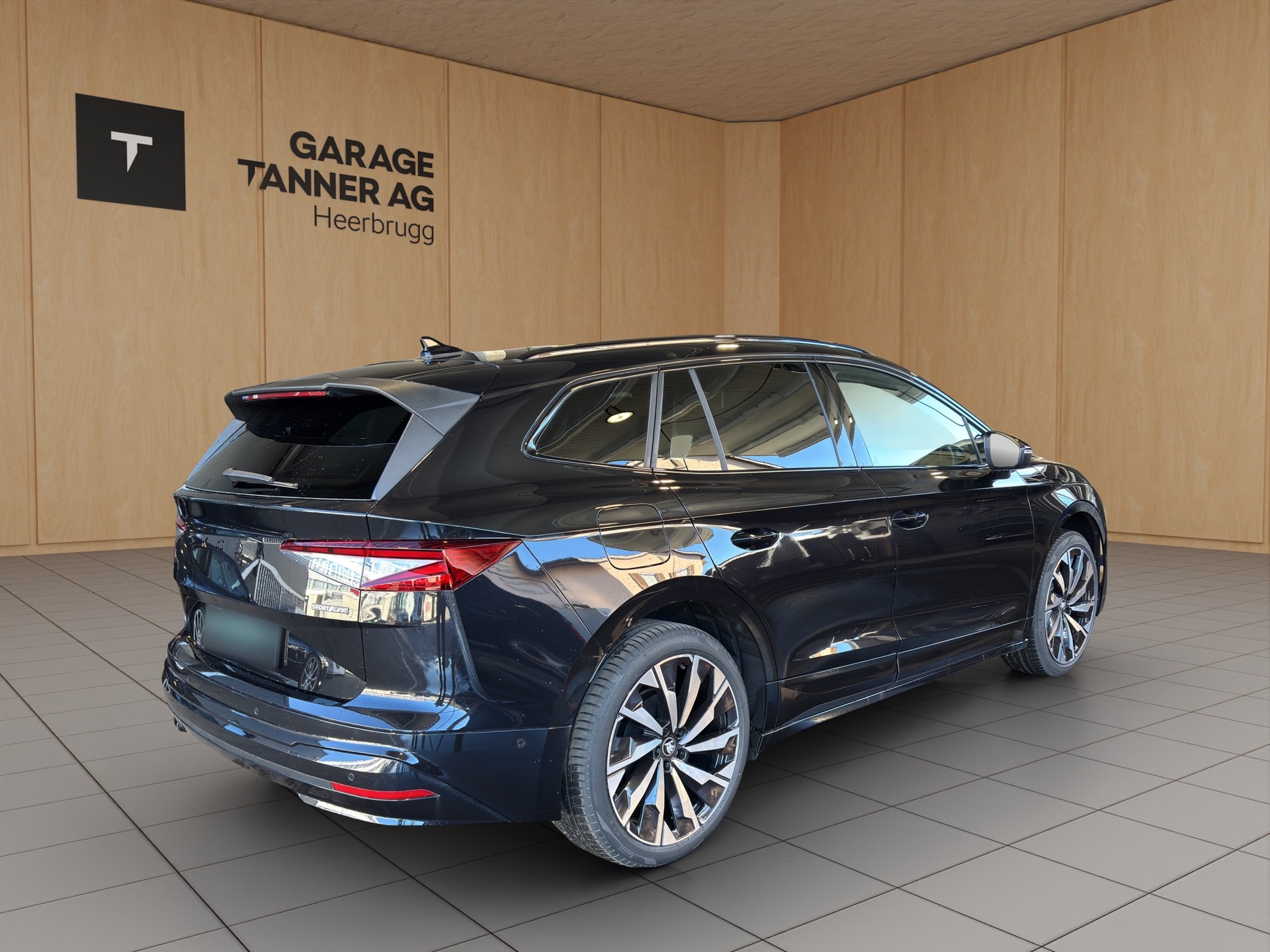 SKODA Enyaq 85x Sportline 4x4-image-4