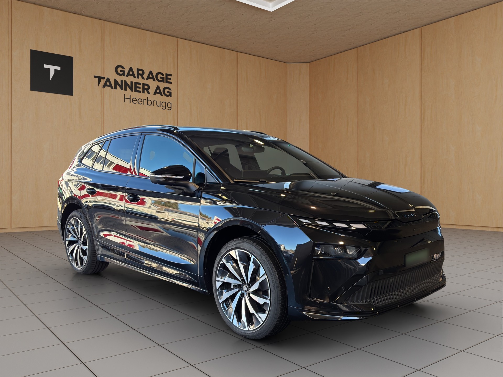 SKODA Enyaq 85x Sportline 4x4-image-2