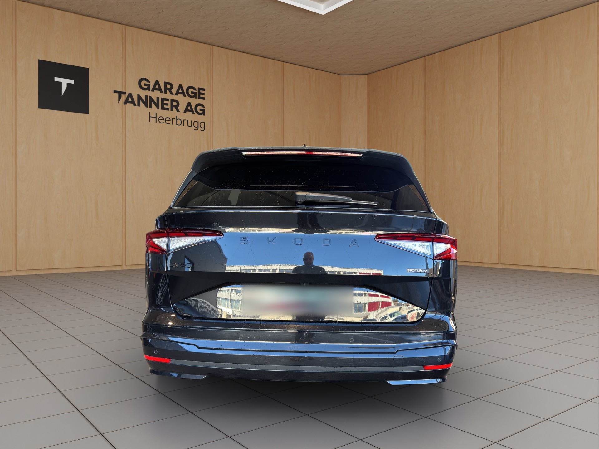SKODA Enyaq 85x Sportline 4x4-image-9