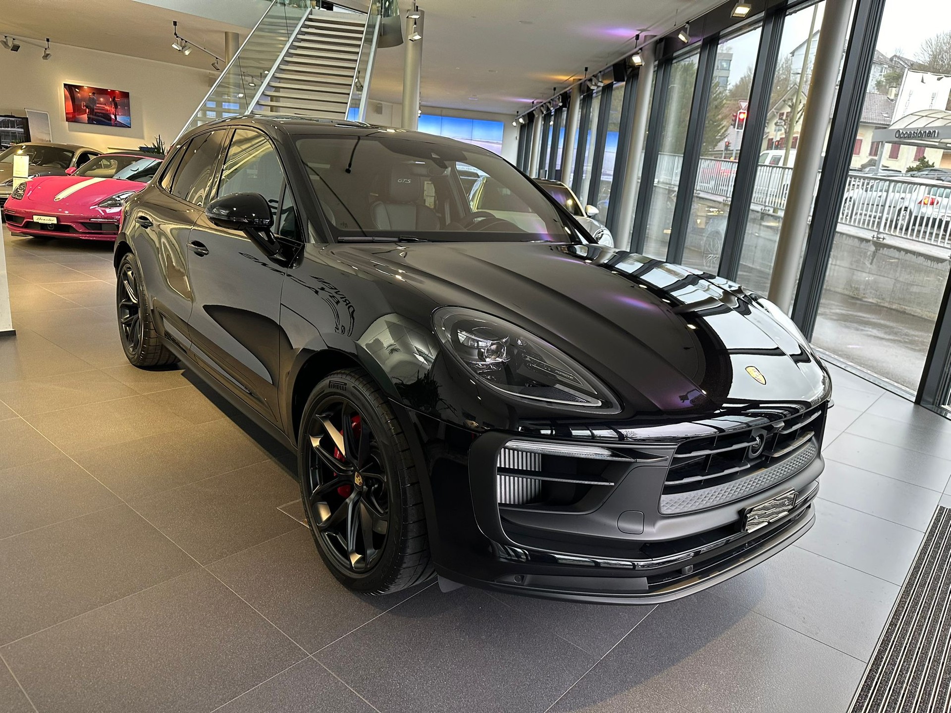 PORSCHE Macan GTS PDK-image-2