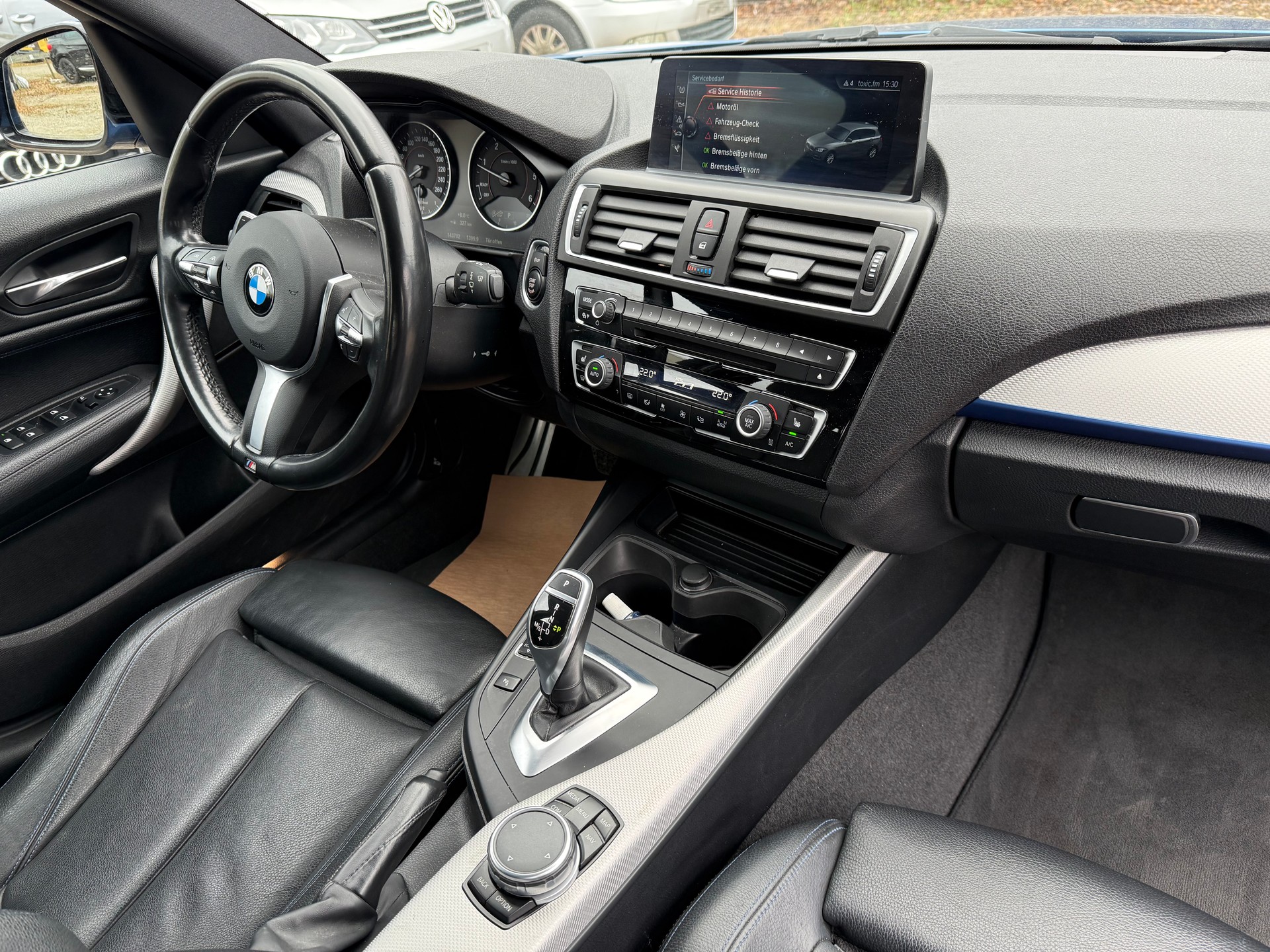 BMW 120d xDrive M Sport Steptronic-image-6