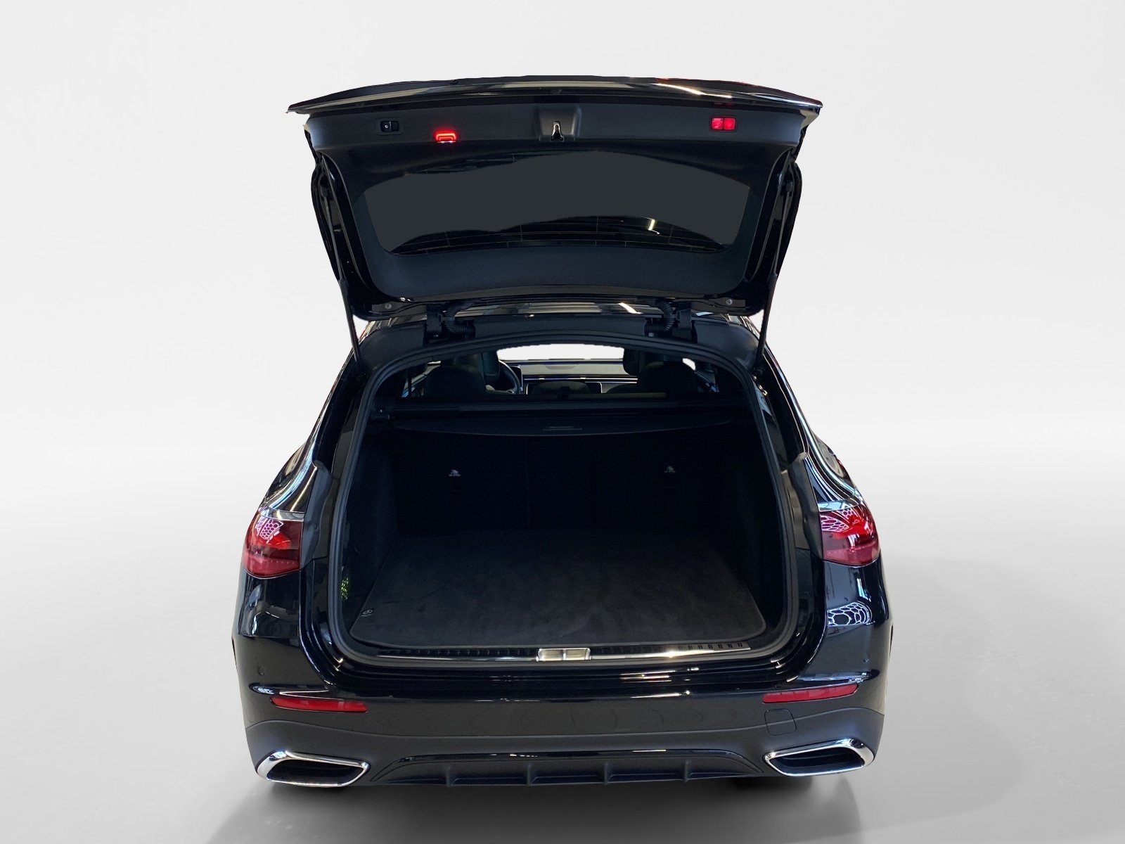 MERCEDES-BENZ E 200 AMG Line 4MATIC Kombi-image-4