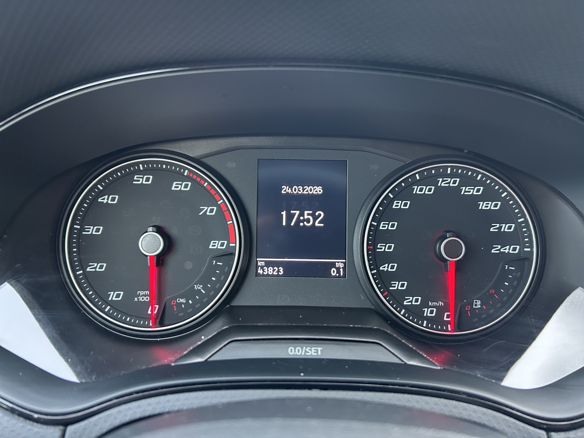 SEAT Ibiza 1.0 TGI CNG Reference-image-12