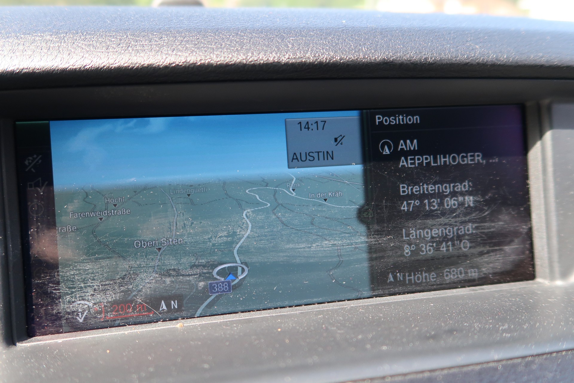 BMW X1 xDrive 20d Steptronic-image-16