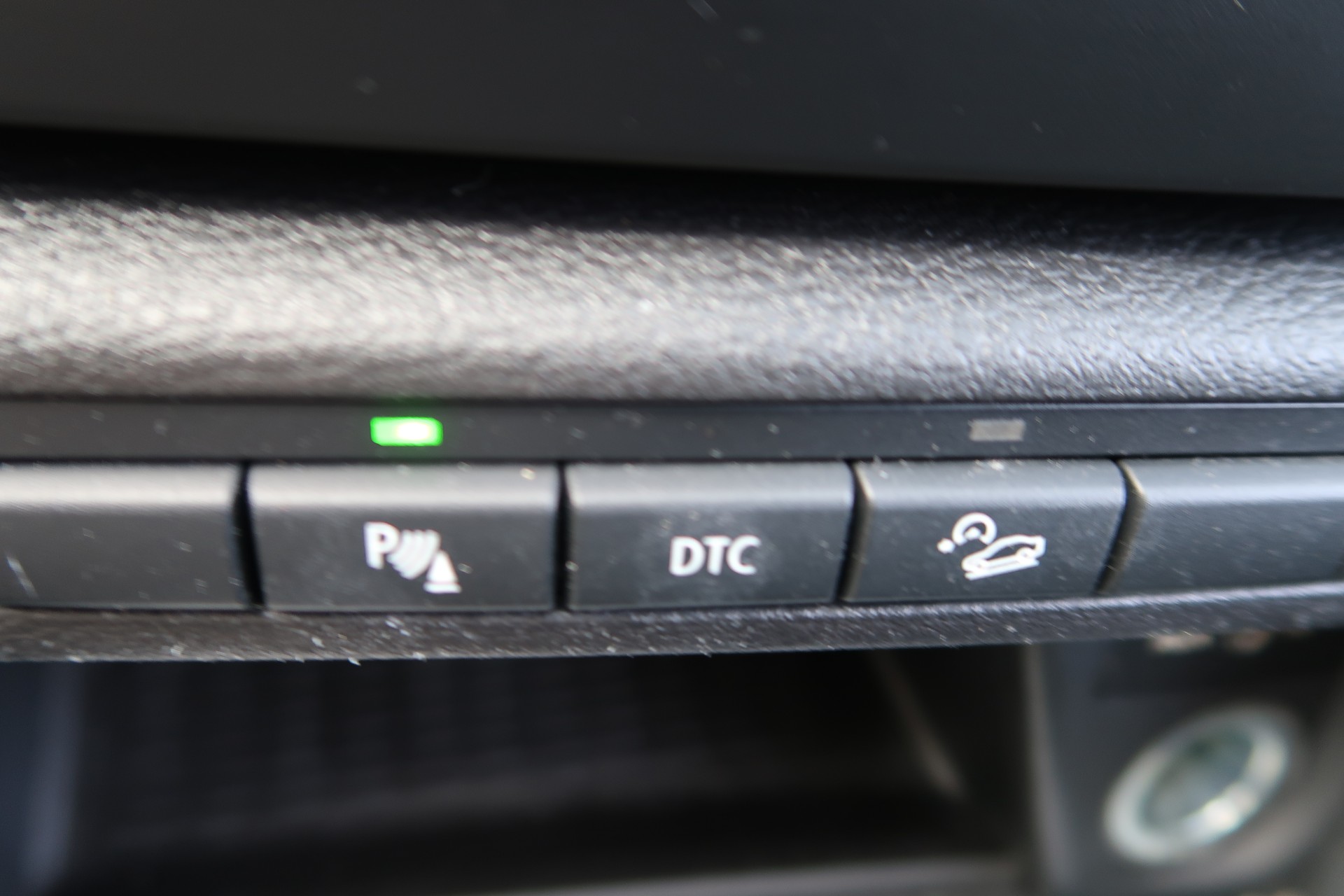 BMW X1 xDrive 20d Steptronic-image-14