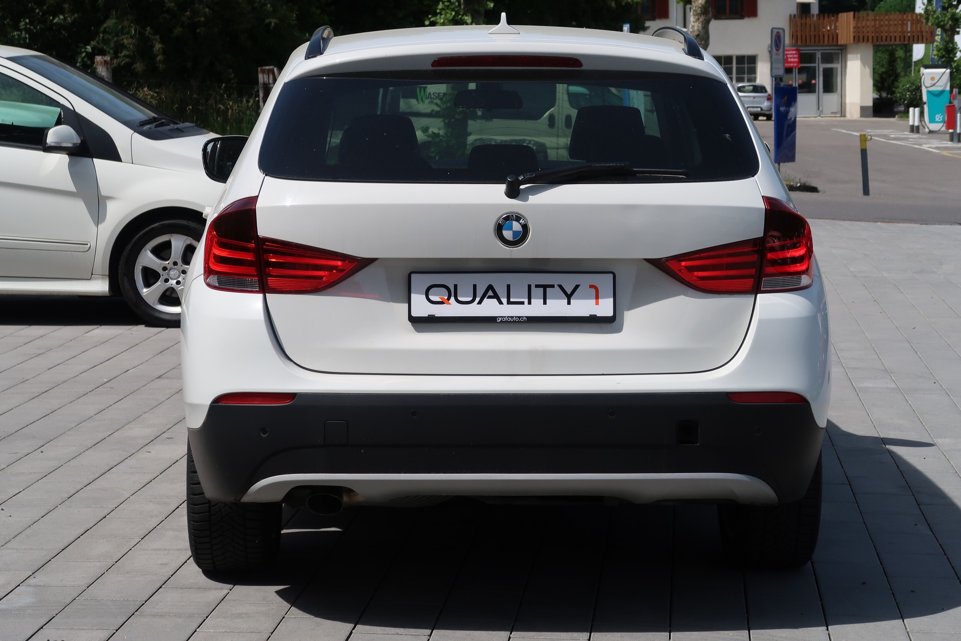BMW X1 xDrive 20d Steptronic-image-5