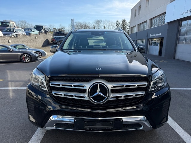 MERCEDES-BENZ GLS 500 V8