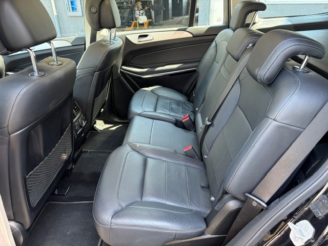MERCEDES-BENZ GLS 500 V8-image-10