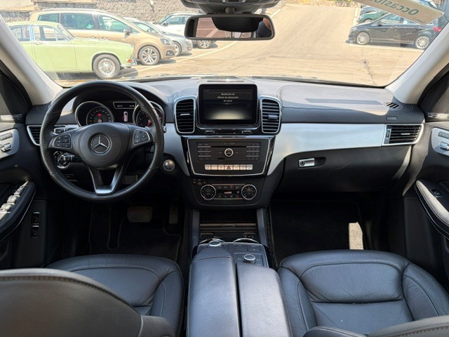 MERCEDES-BENZ GLS 500 V8-image-11