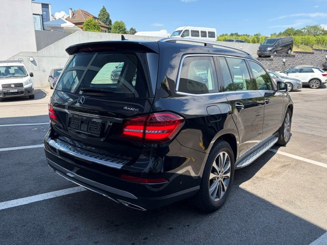 MERCEDES-BENZ GLS 500 V8-image-3