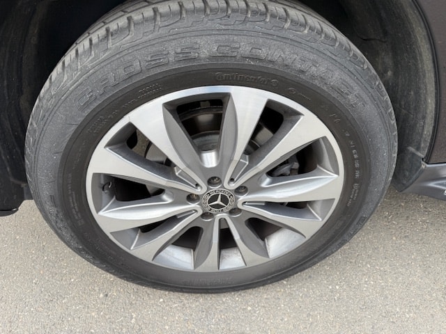 MERCEDES-BENZ GLS 500 V8-image-8
