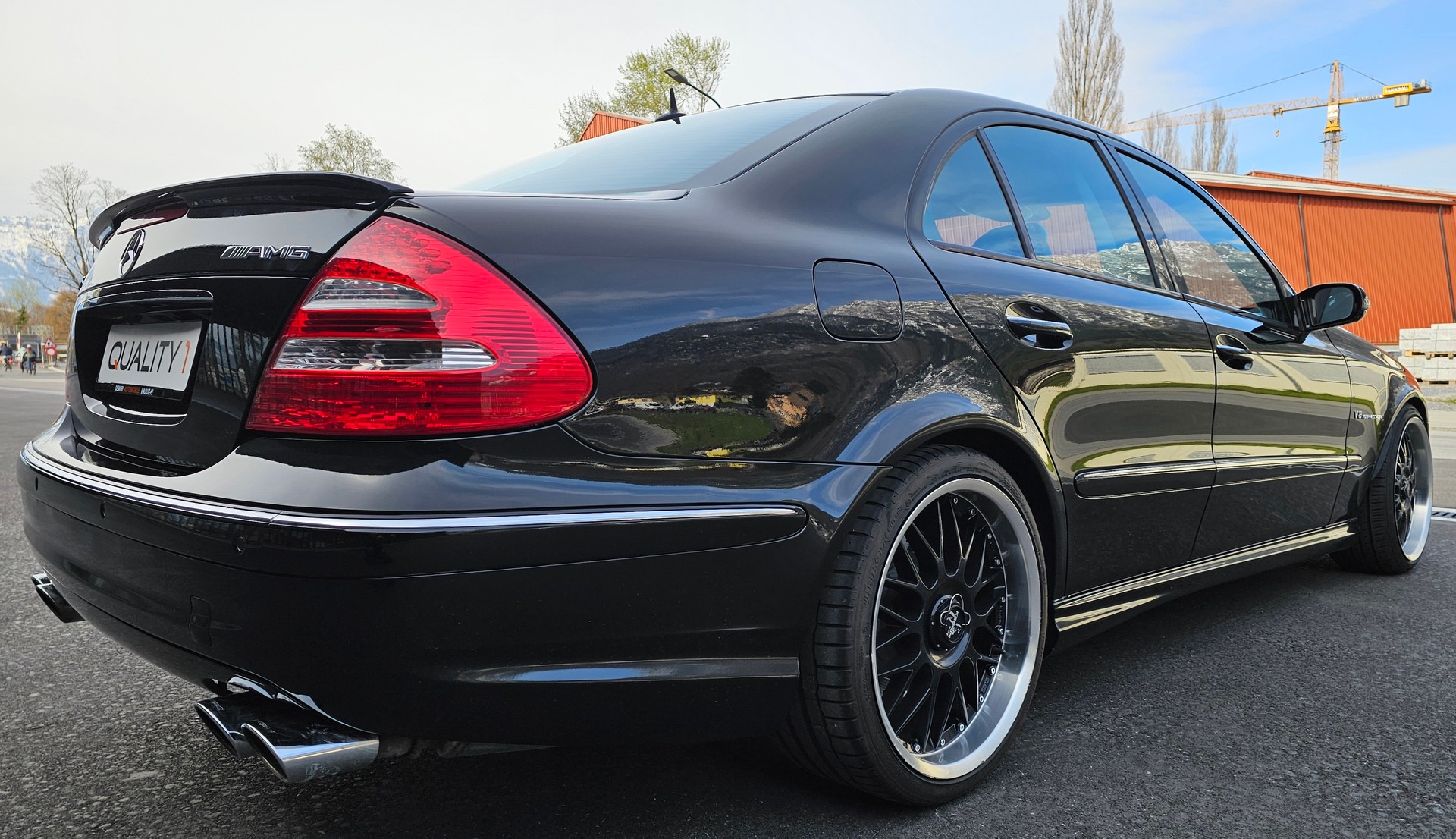 MERCEDES-BENZ E 55 AMG Avantgarde Automatic-image-5