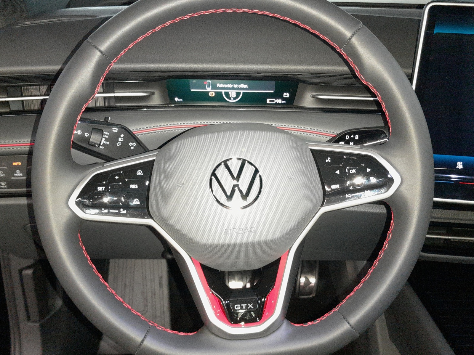 VW ID.7 Tourer GTX 86 kWh GTX 4 Motion-image-9