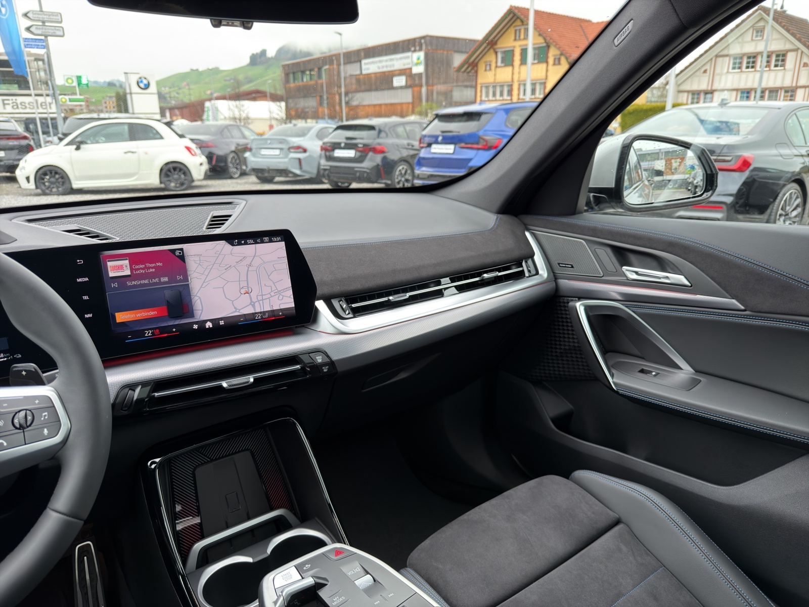 BMW X1 xDrive 30e M Sport Pro-image-15