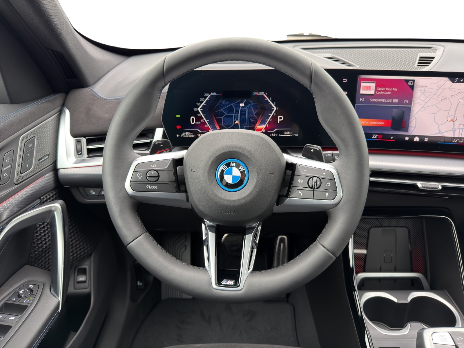 BMW X1 xDrive 30e M Sport Pro-image-10