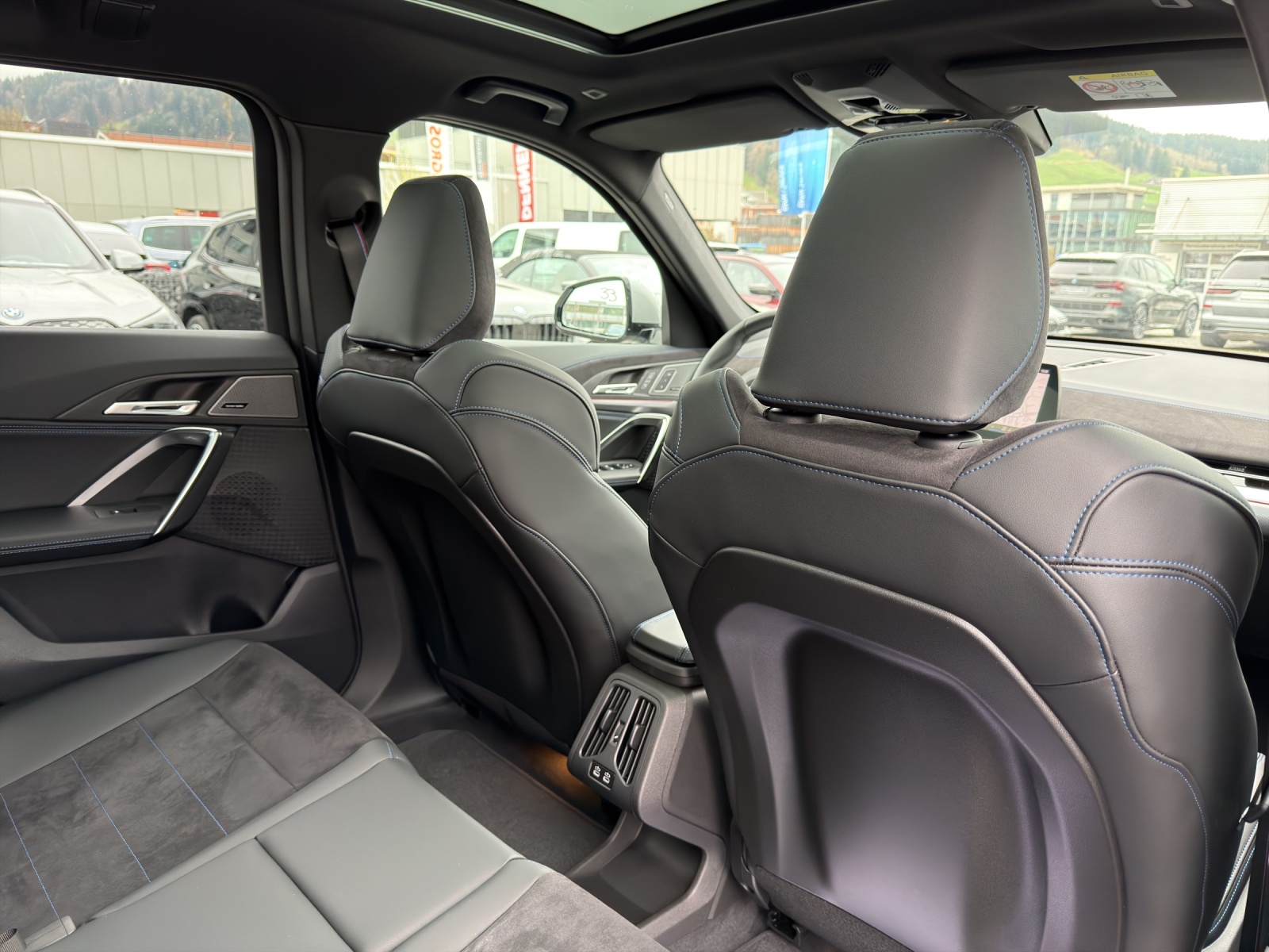 BMW X1 xDrive 30e M Sport Pro-image-17