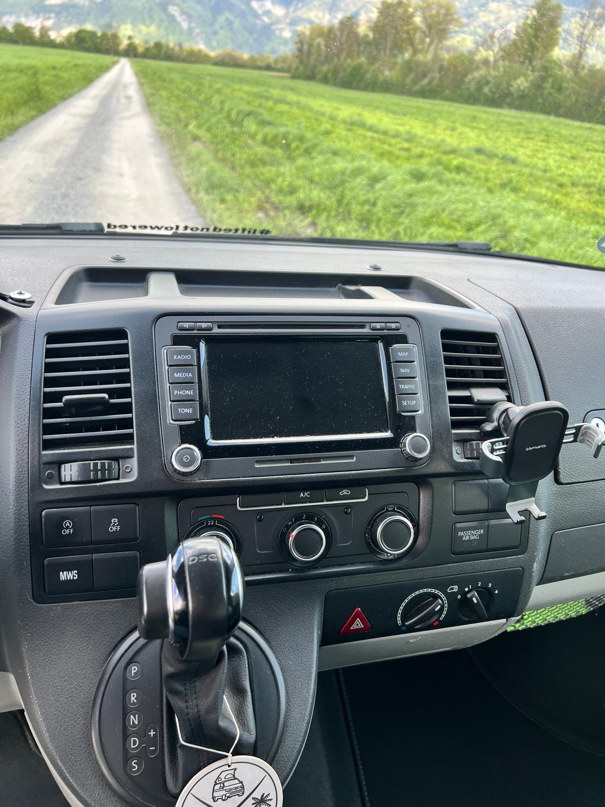 VW T5 2.0 Bi-Turbo 4Motion DSG-image-5