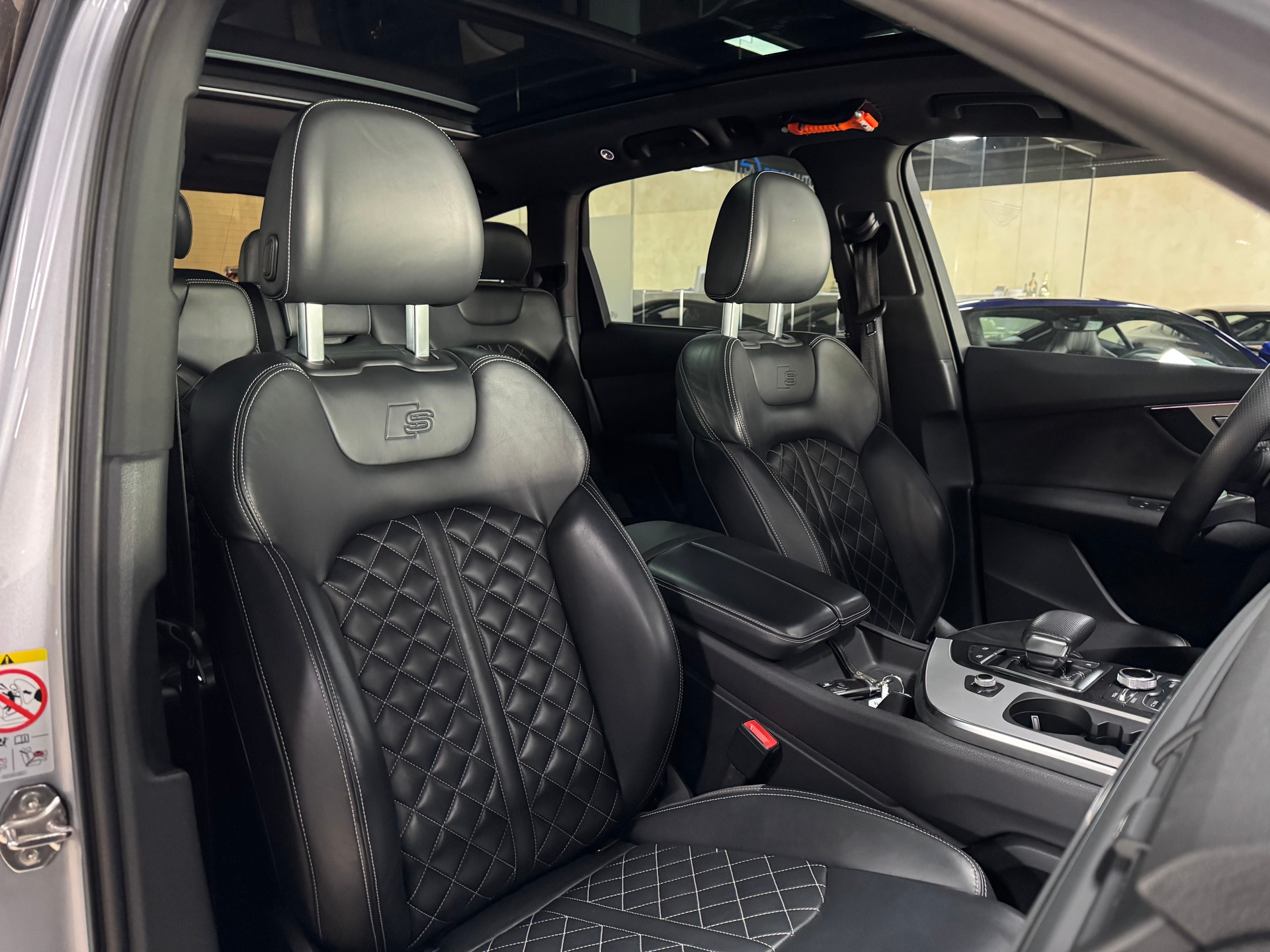 AUDI Q7 3.0 TDI quattro tiptronic-image-16