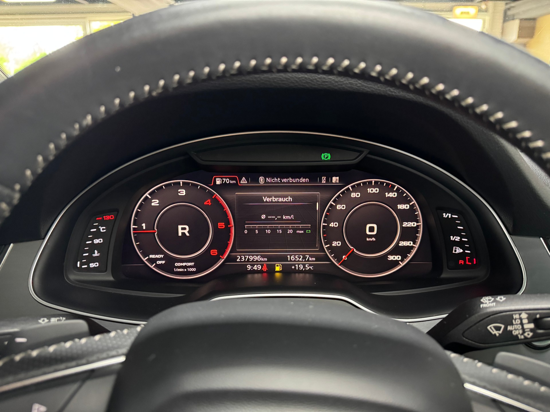AUDI Q7 3.0 TDI quattro tiptronic-image-28