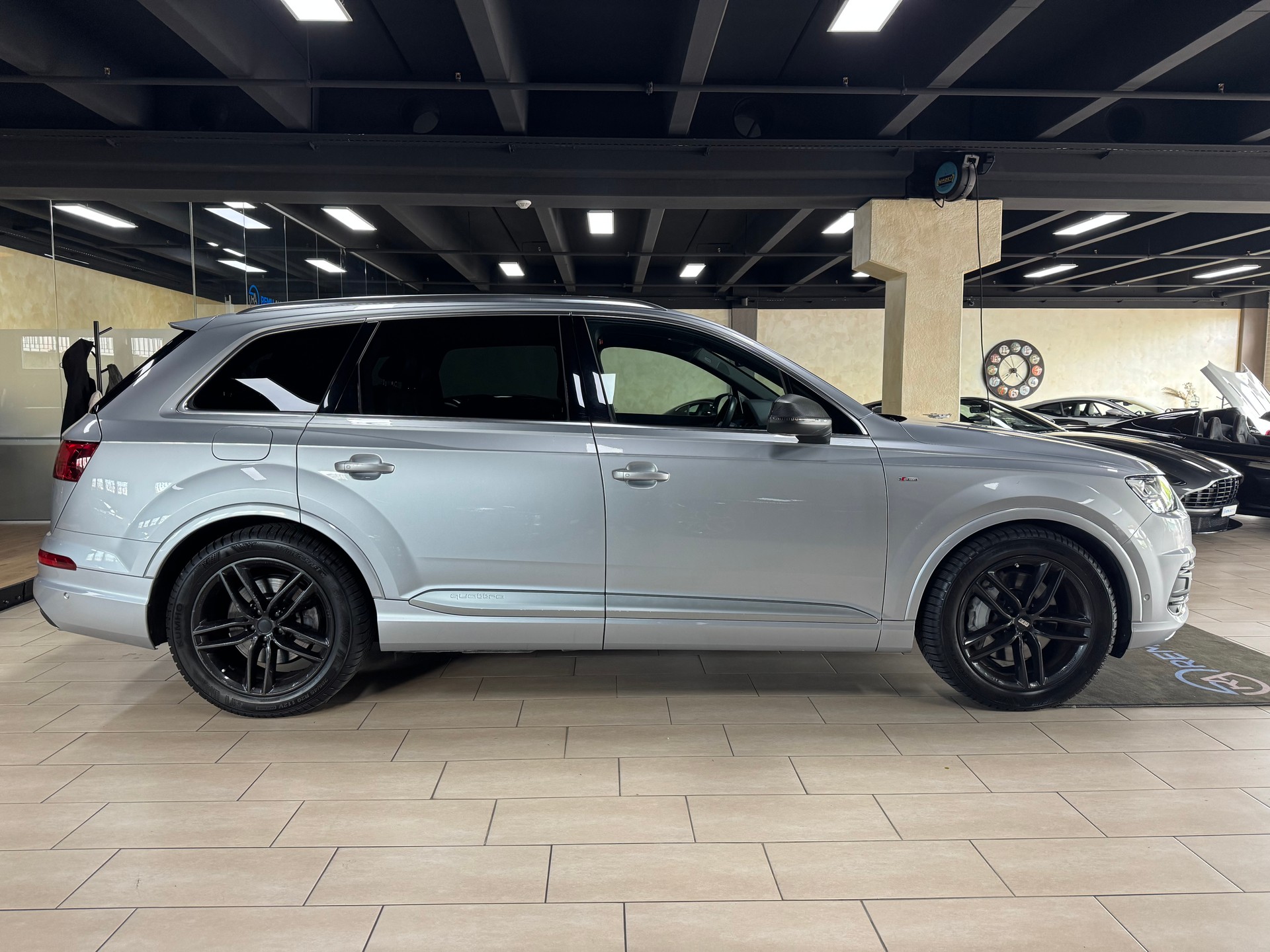 AUDI Q7 3.0 TDI quattro tiptronic-image-1