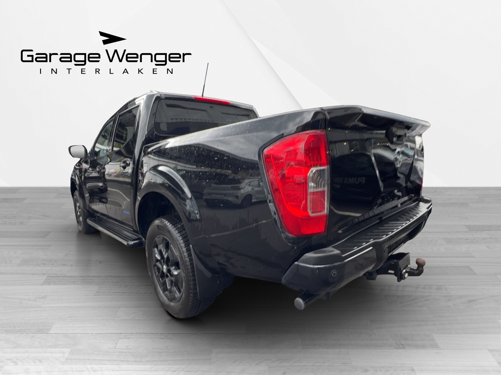 NISSAN Navara Double Cab N-Guard 2.3 dCi 4WD-image-3