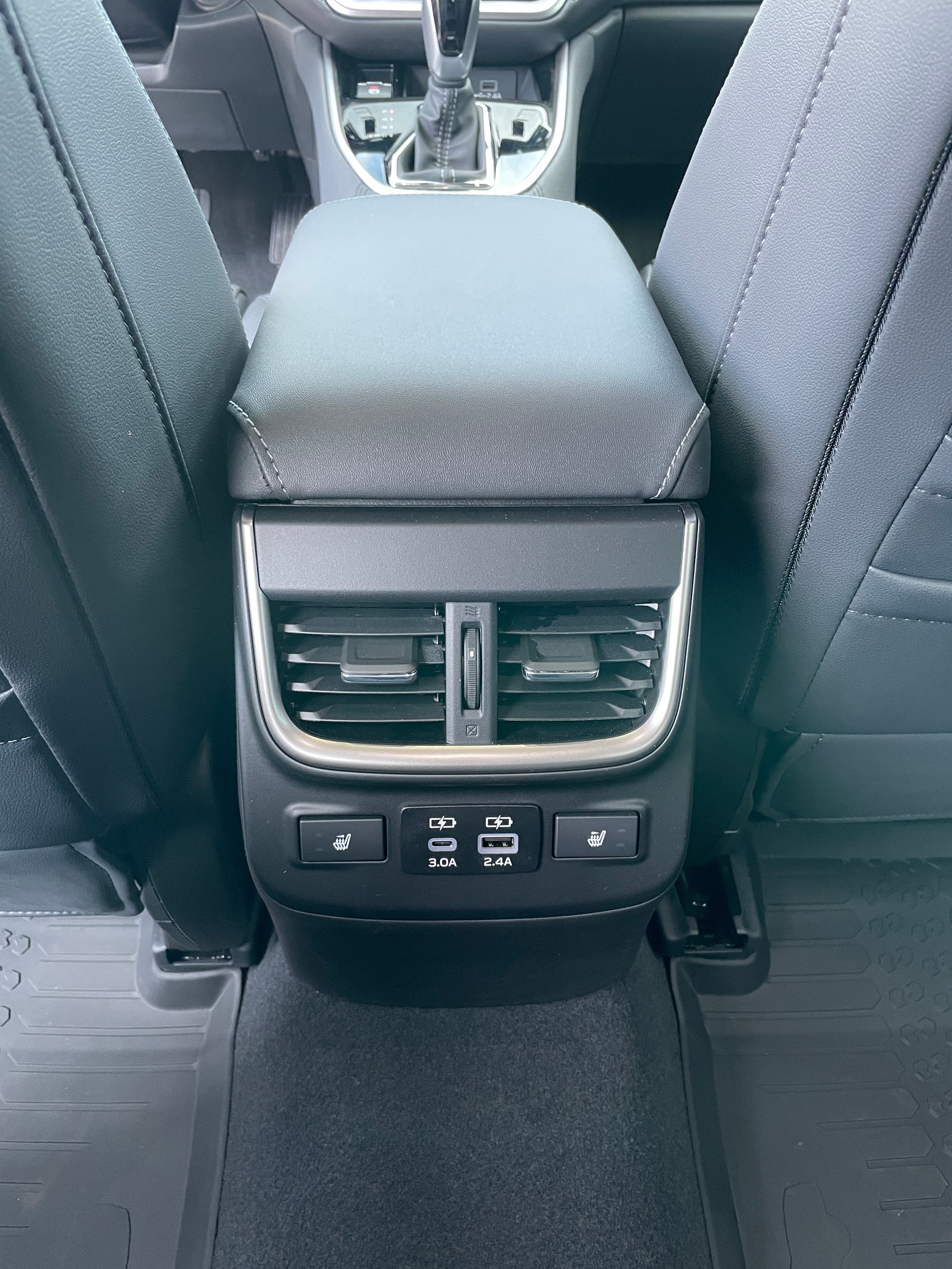 SUBARU Outback 2.5i Limited AWD-image-18