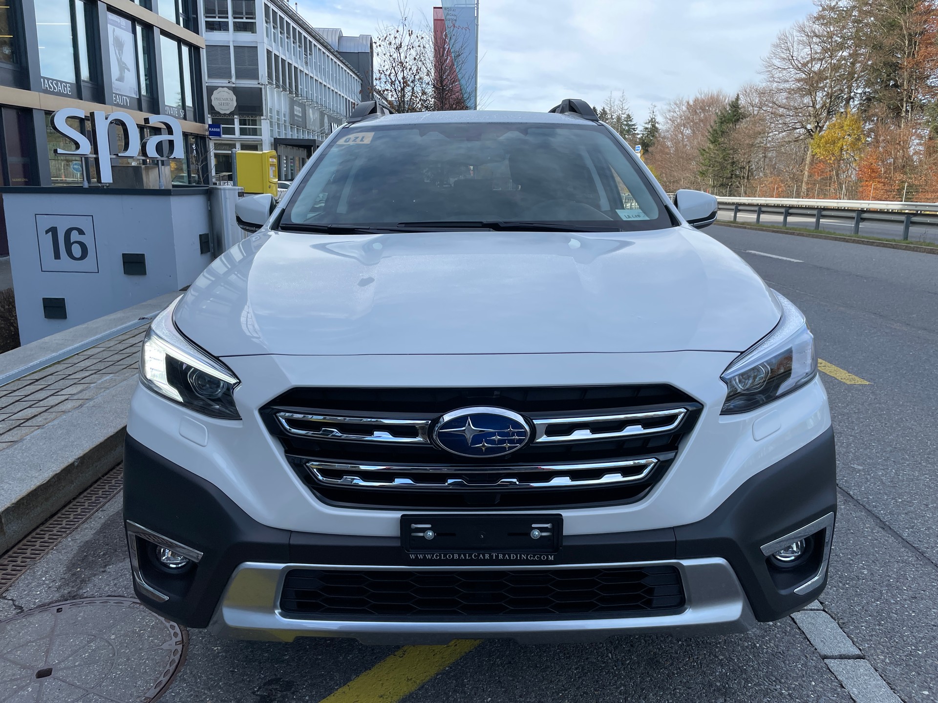 SUBARU Outback 2.5i Limited AWD-showroom-element-1
