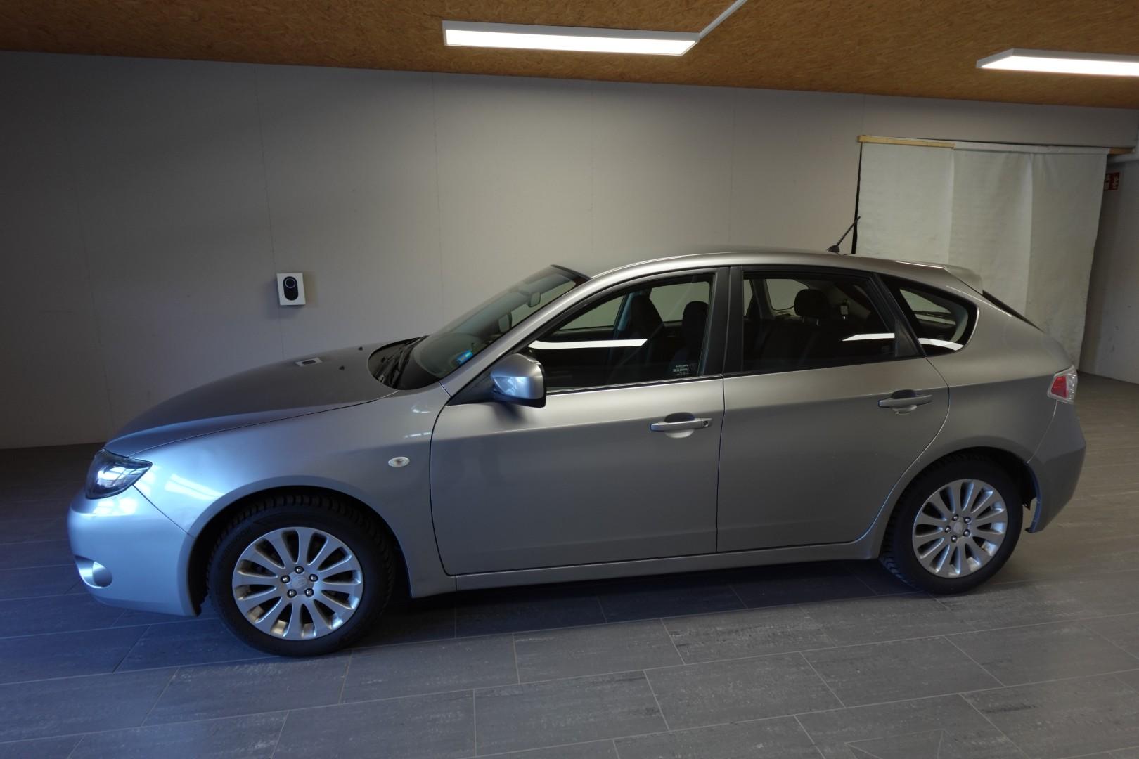 SUBARU Impreza Wagon 2.0 R Swiss-image-13
