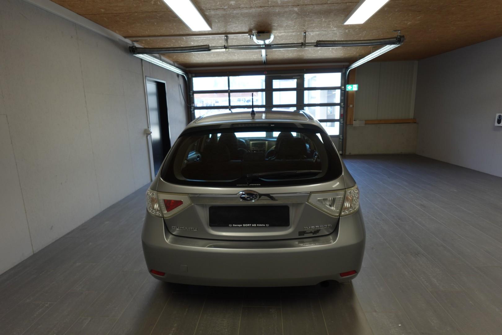 SUBARU Impreza Wagon 2.0 R Swiss-image-8
