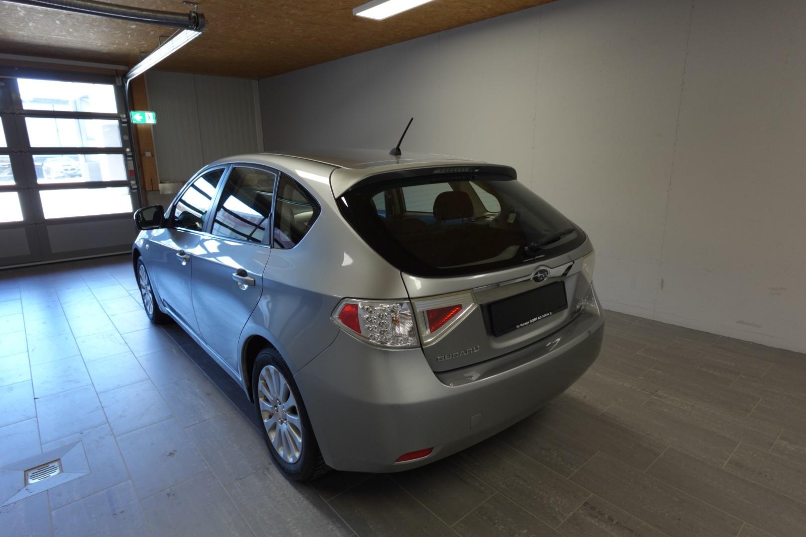 SUBARU Impreza Wagon 2.0 R Swiss-image-9