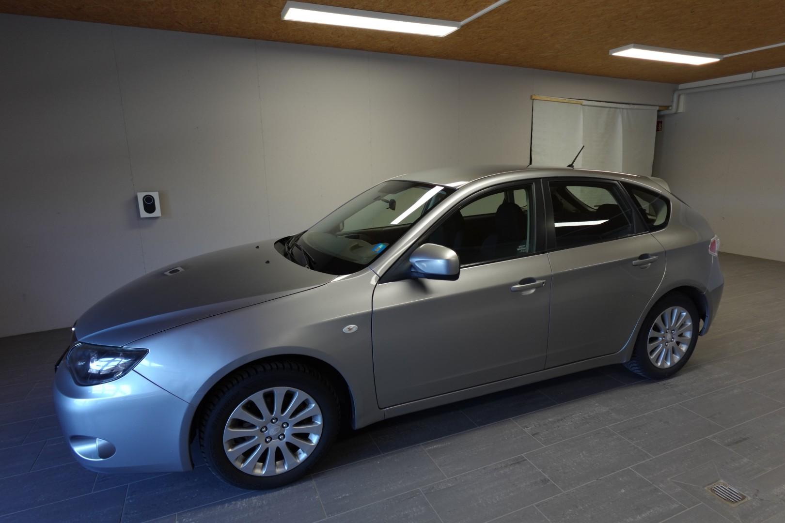 SUBARU Impreza Wagon 2.0 R Swiss-image-14