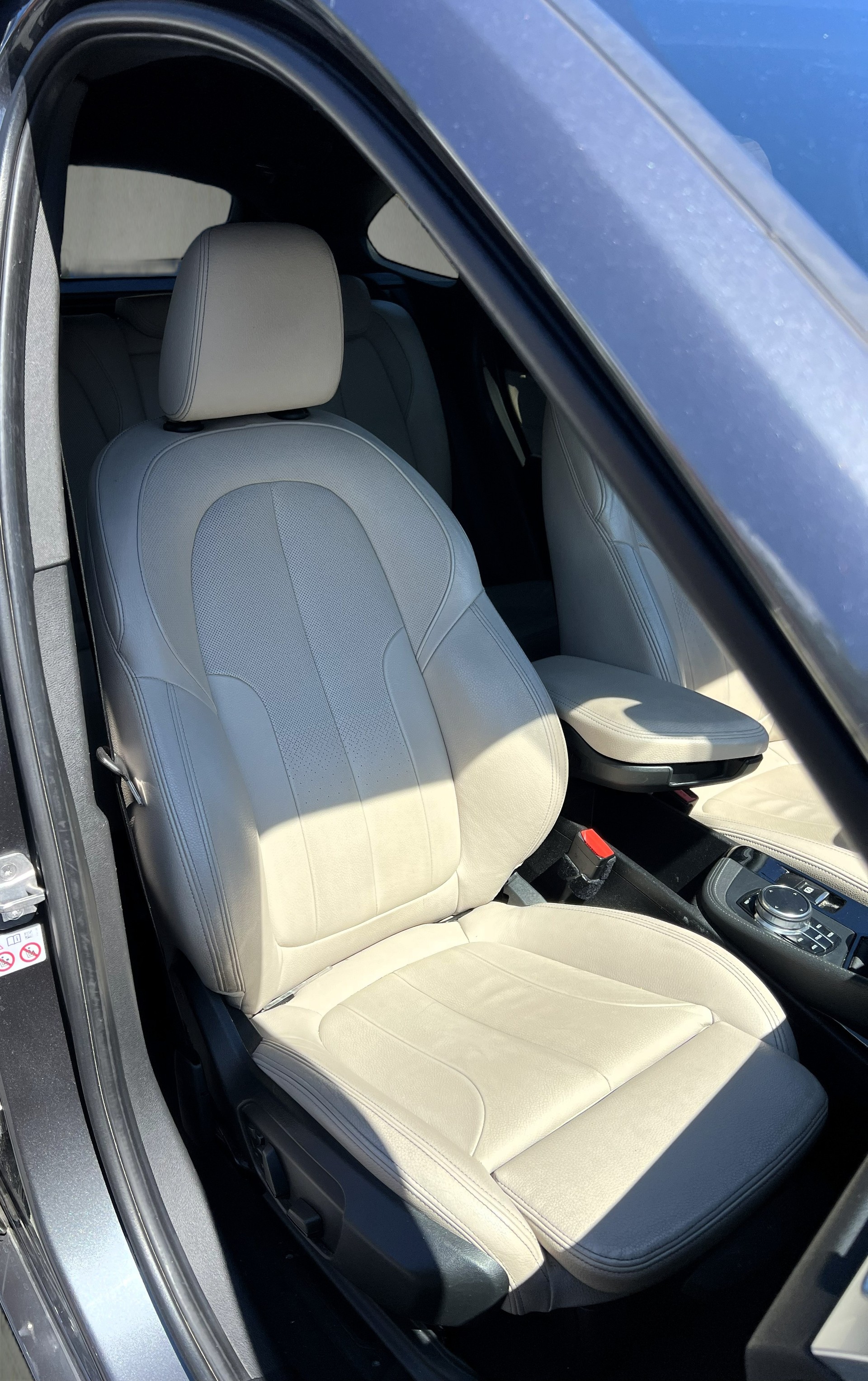 BMW X1 xDrive 20d M Sport Steptronic-image-14