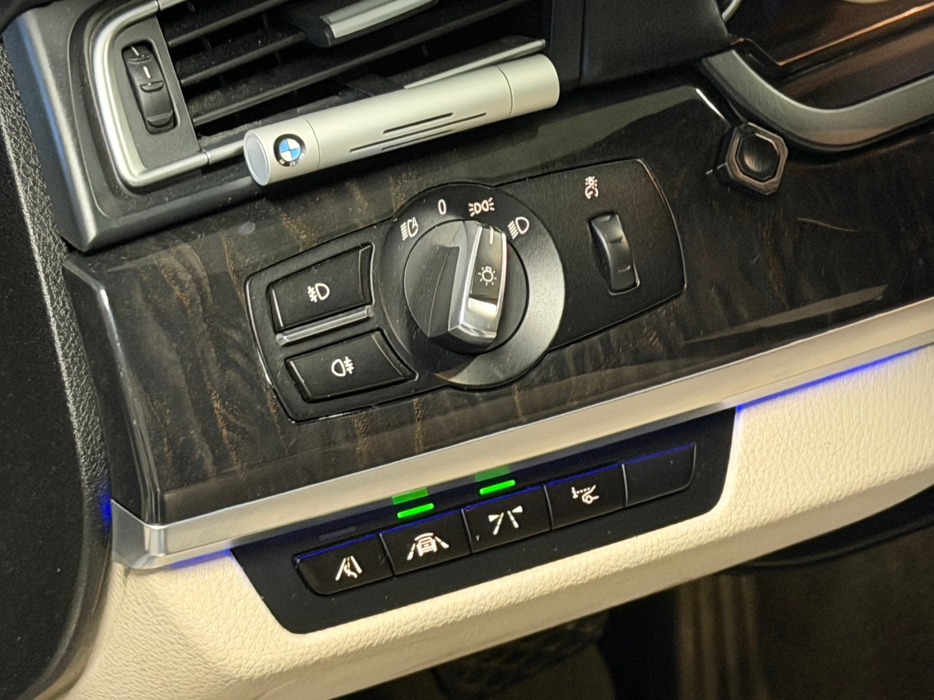 BMW 750Ld xDrive-image-22