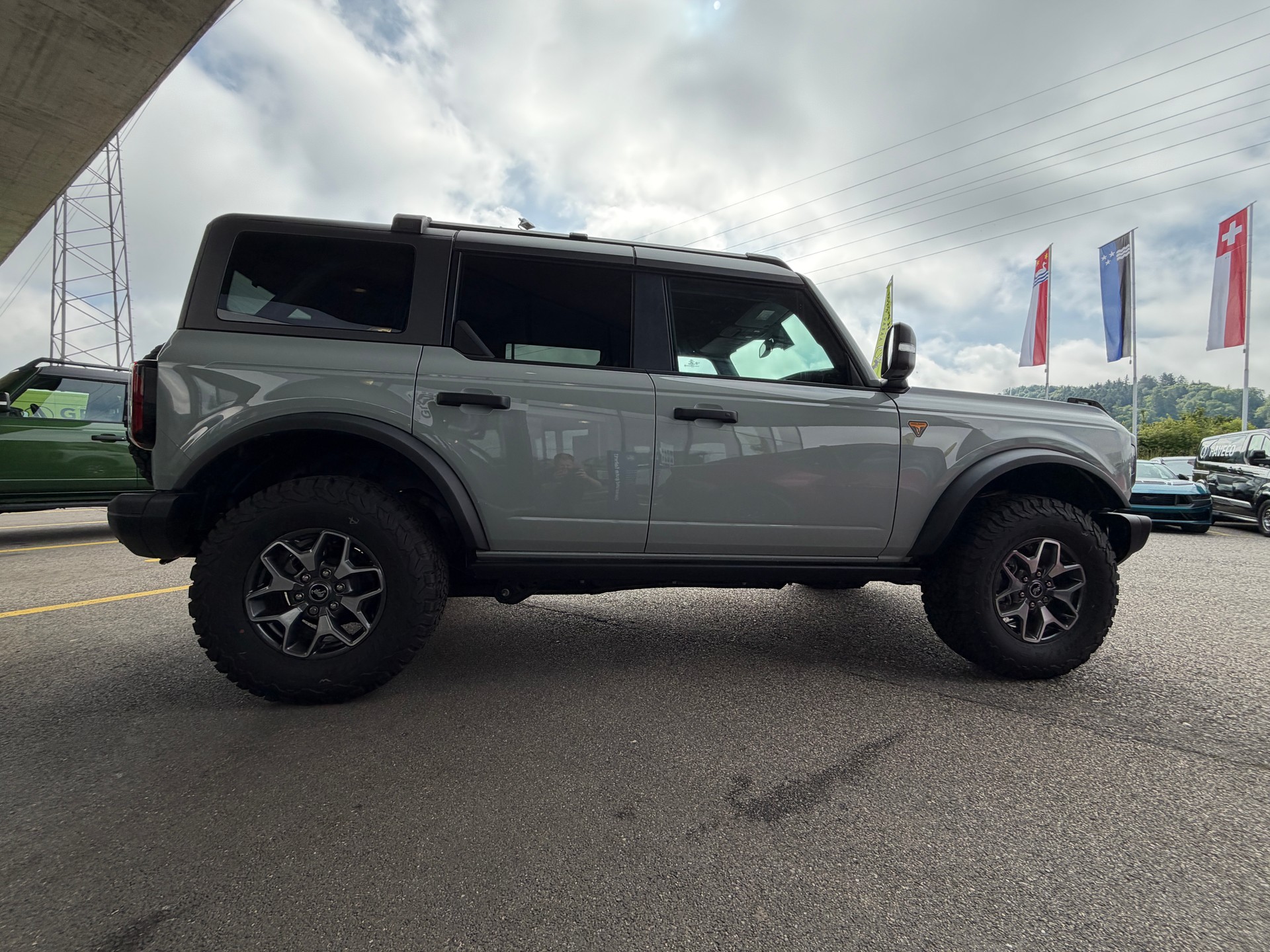 FORD Bronco 2.7 EcoB Badlands e-4WD-image-6