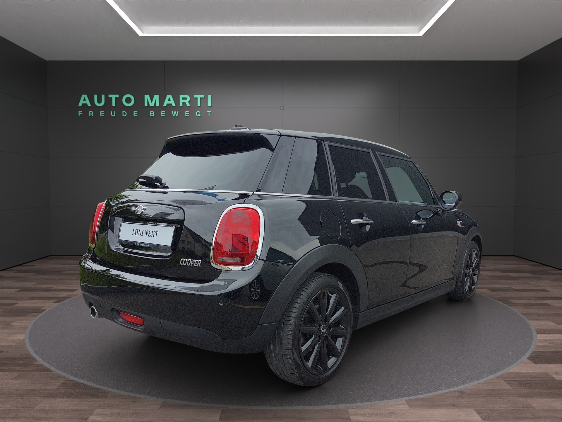 MINI F55 1.5i Cooper-showroom-element-3