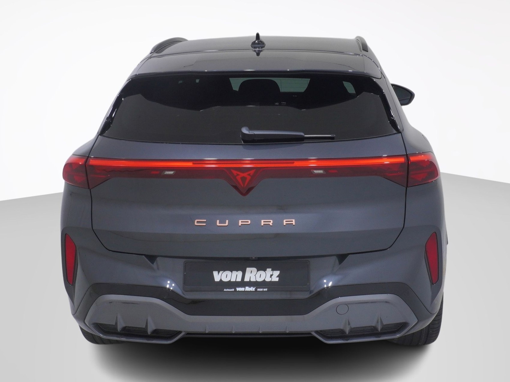 CUPRA Terramar 1.5 eTSI DSG-image-2