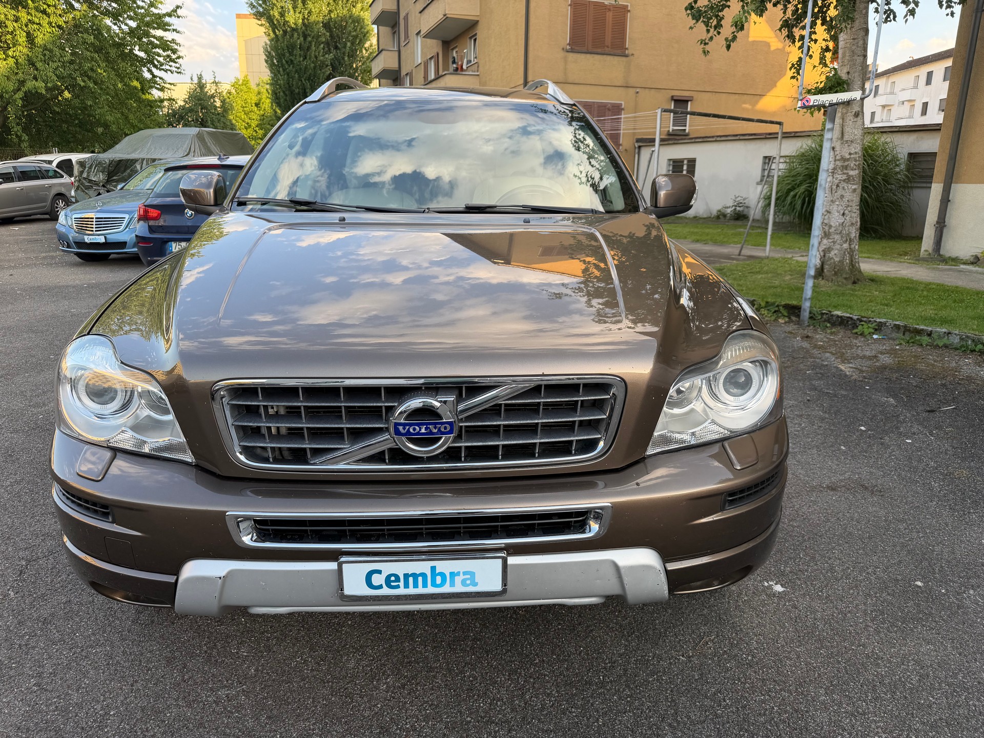 VOLVO XC90 D5 AWD Momentum Geartronic-image-6