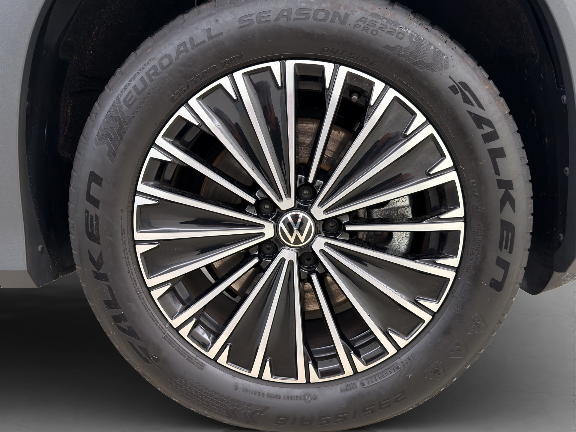 VW Tayron 2.0 TSI Elegance DSG 4motion-image-14