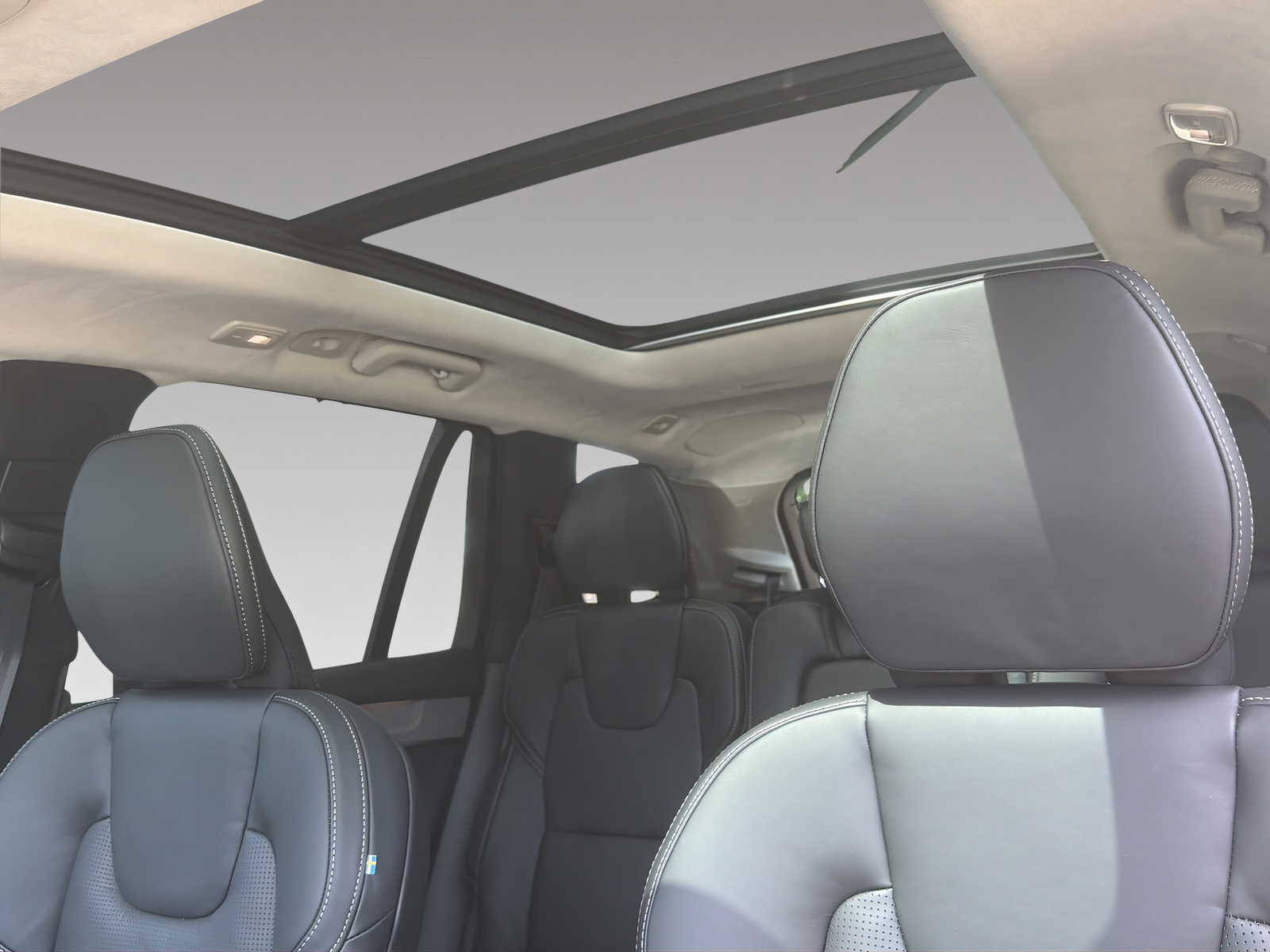 VOLVO XC90 2.0 T8 TE XCLUSIVE Edition Bright eAWD-image-7